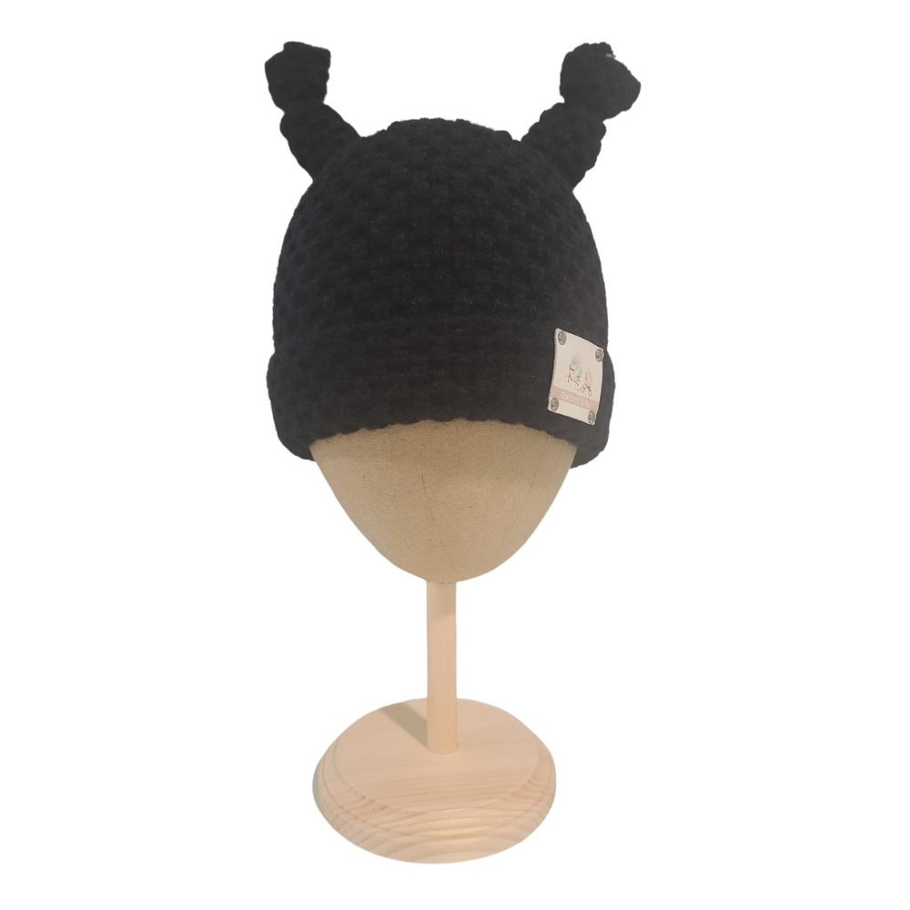 Luna Knit Beanie Hat, Black